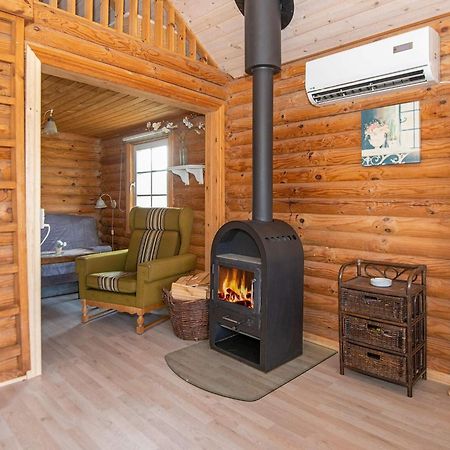 4 Person Holiday Home In Hovborg Bagian luar foto